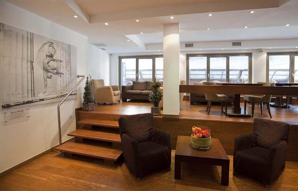 Hotel Plaka