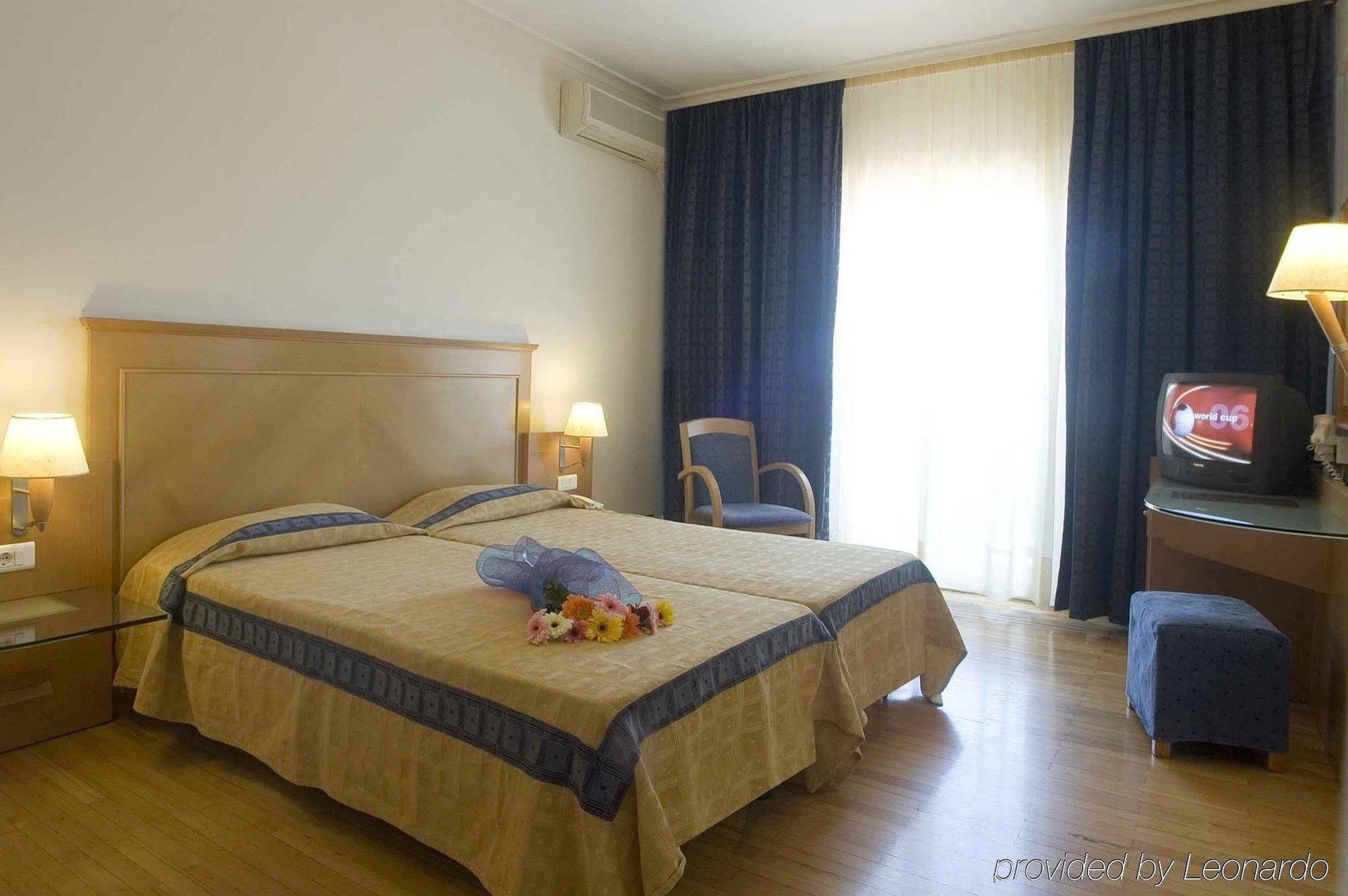 Plaka 3* Athene